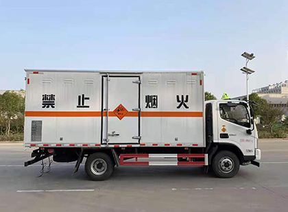 夏邑爆破器材运输车
